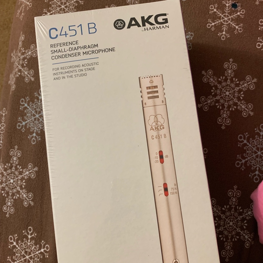 Microphone